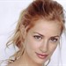 写真 #0001：贝丝·比厄 Beth Behrs