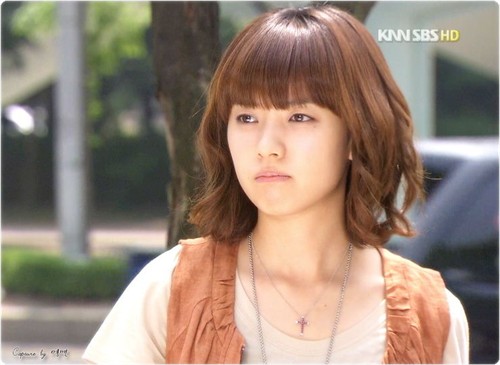 灿烂的遗产-是春季里韩孝珠的一场时装show