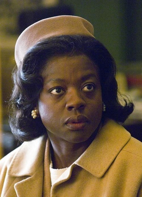 《虐童疑云》:时代背景下的疑虑风暴