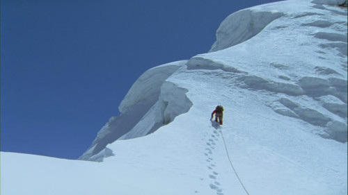 【实用电影】《触及巅峰》 选择往往不如故事中干脆和美好——雪山