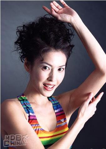 女主角 : 李婉华