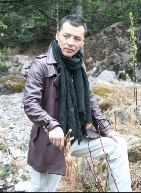 走山人海报