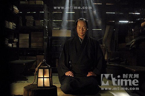 简评《必死剑鸟刺》