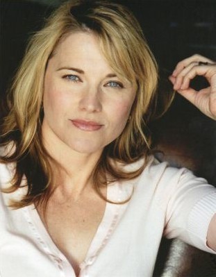 露西·劳莱丝,lucy lawless 