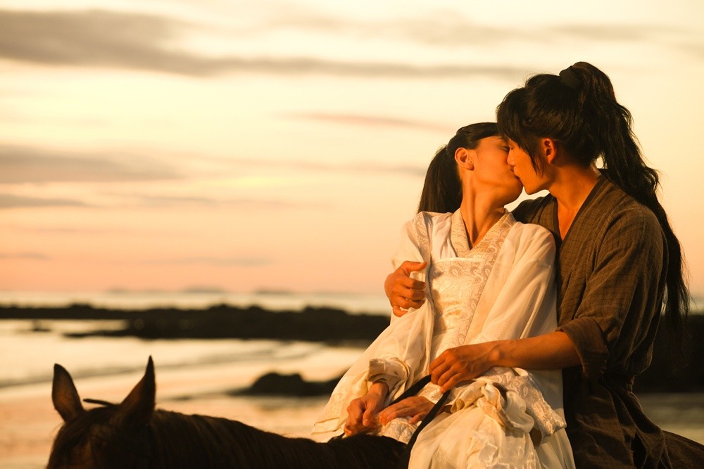 金首露 官方剧照