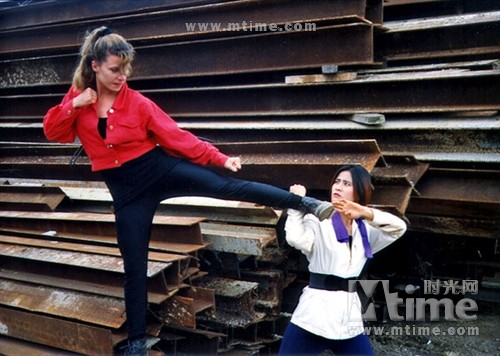 妙探双娇特警出击