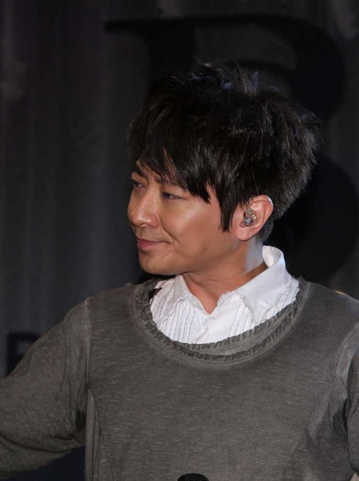 孙耀威 生活照 - mtime时光网