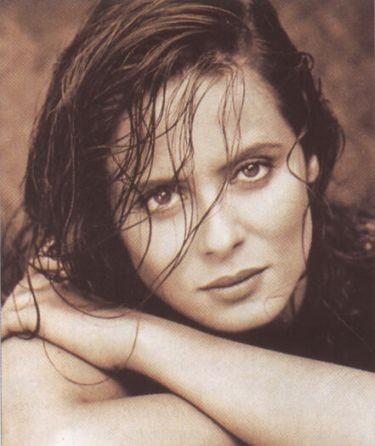 埃塔娜·桑切斯-吉永 写真 - mtime时光网