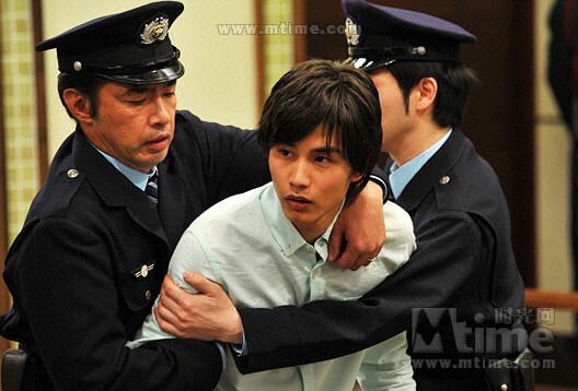 17张图片00:21legalhigh 片段1个视频更多饰 泽地